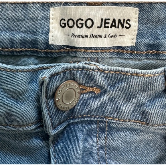 Gogo Jeans Wide Leg Women Size 7/28 Blue New Pink Bow Embroidered Mid-Rise - Picture 5 of 7